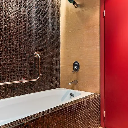 Monet Хотел Пловдив