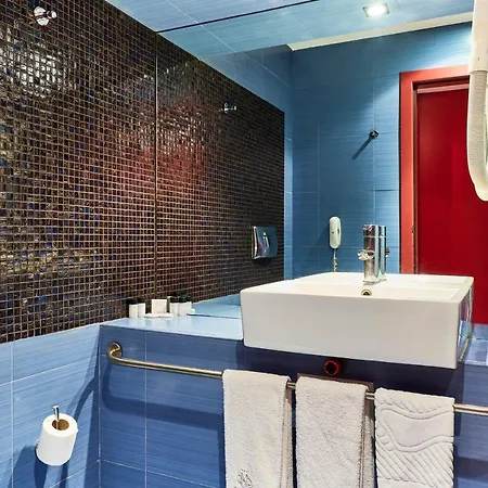 Monet 3* Пловдив